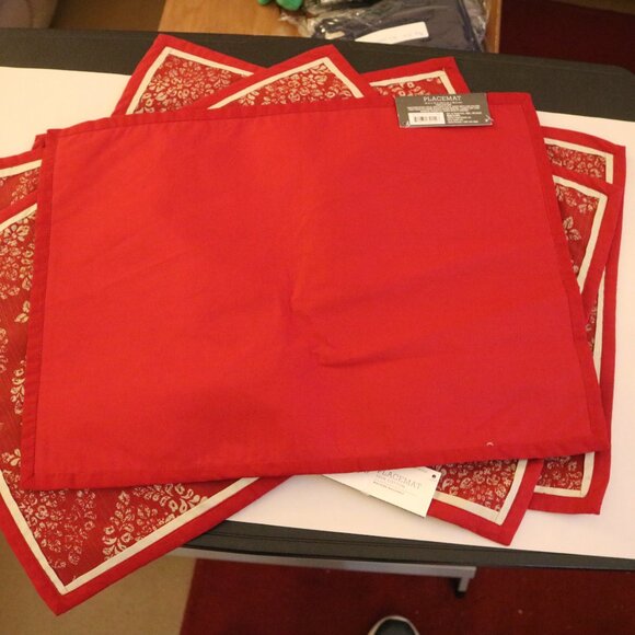 Multipurpose set of 6 Threshold fabric placemats NWT 14x19 - Picture 4 of 6